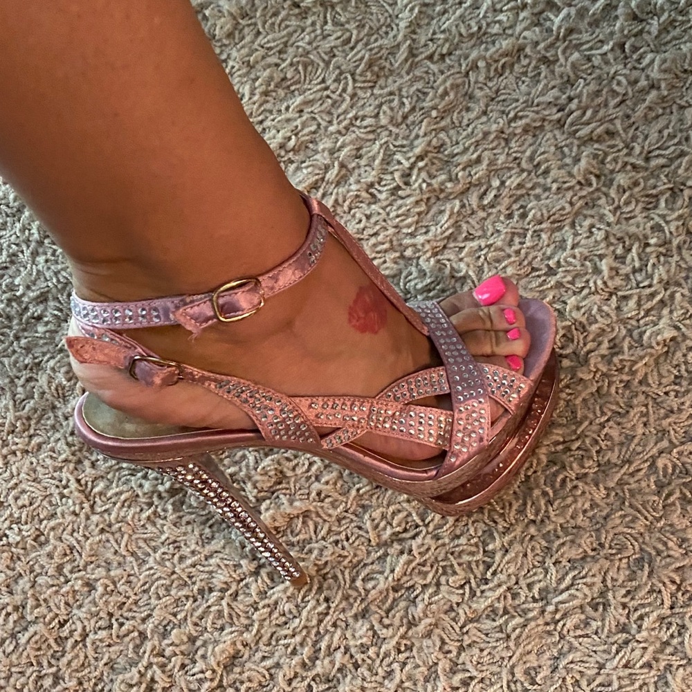 Pink heels